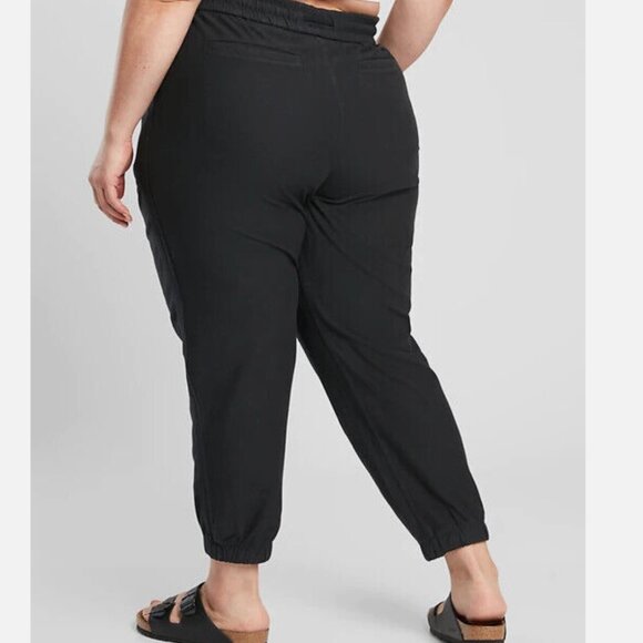 Athleta Farallon Jogger Black Size 22 Athleisure Activewear Workout - Picture 3 of 13